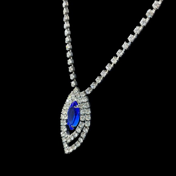 Vintage Blue Rhinestone Pendant Necklace Glam Elegant Coquette Old Money Formal - Picture 6 of 8